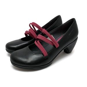 Merrell Evera Cross Mary Jane Cone Heels